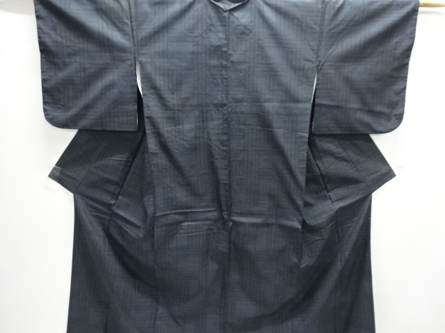  アンティーク　幾何学模様織り出し本場泥大島紬着物(5マルキ)